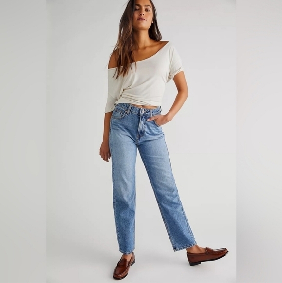 Free People Pacifica Medium Wash High Rise Straight Leg Jeans - Picture 1 of 10